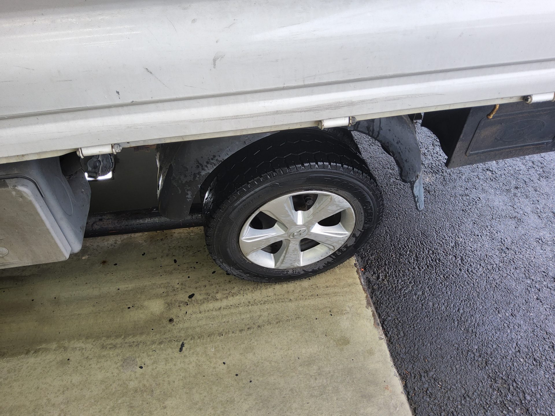 2013 - hyundai porter