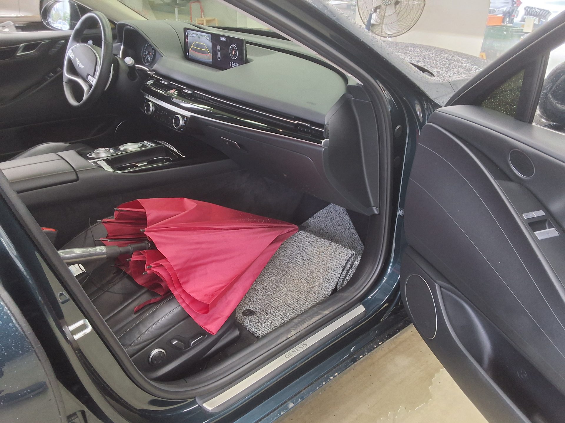 2021 - genesis g80