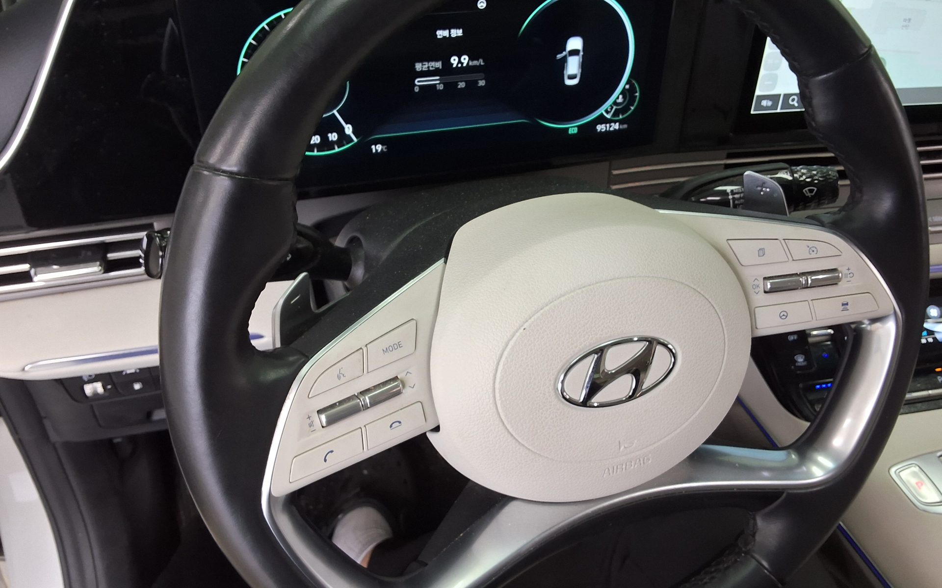 2022 - hyundai grandeur