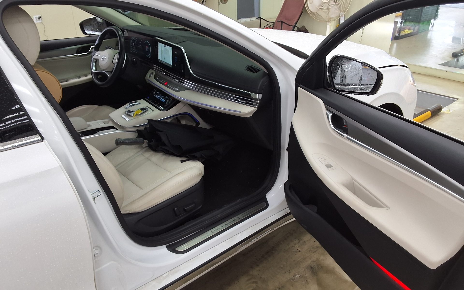 2022 - hyundai grandeur
