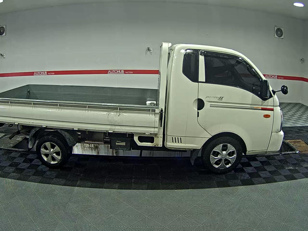 2013 - hyundai porter