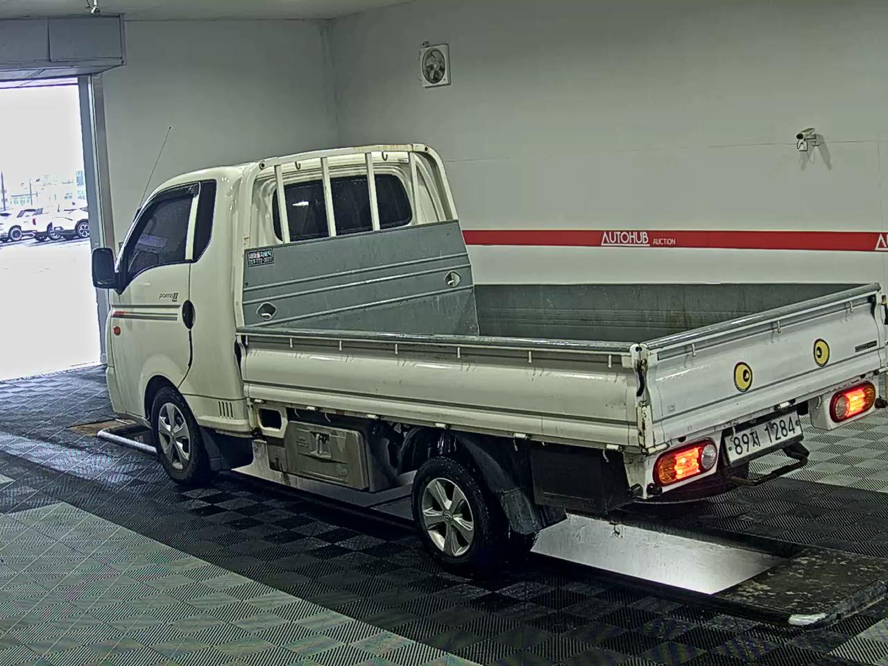 2013 - hyundai porter