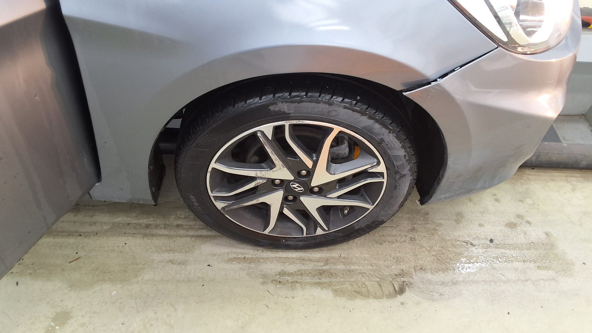 2019 - hyundai accent