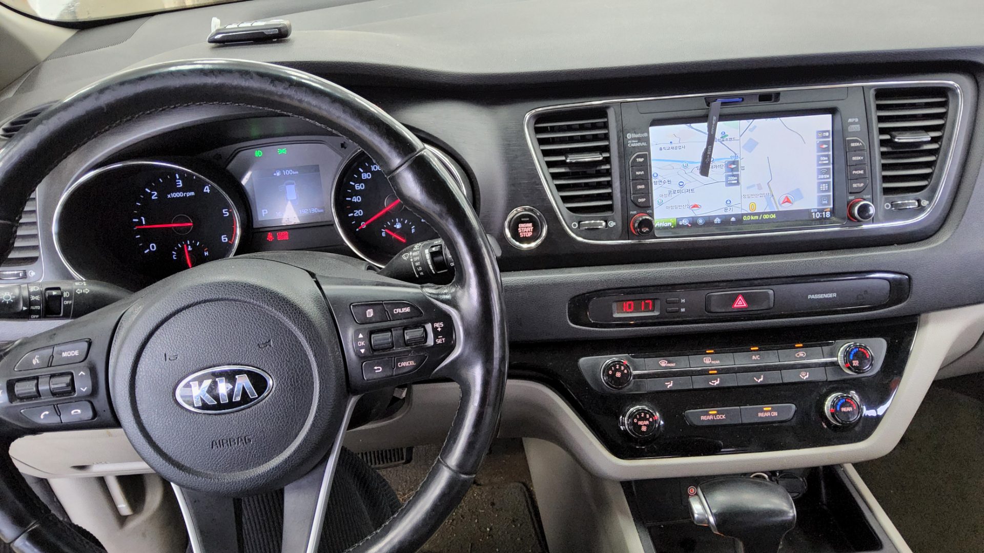 2019 - kia carnival