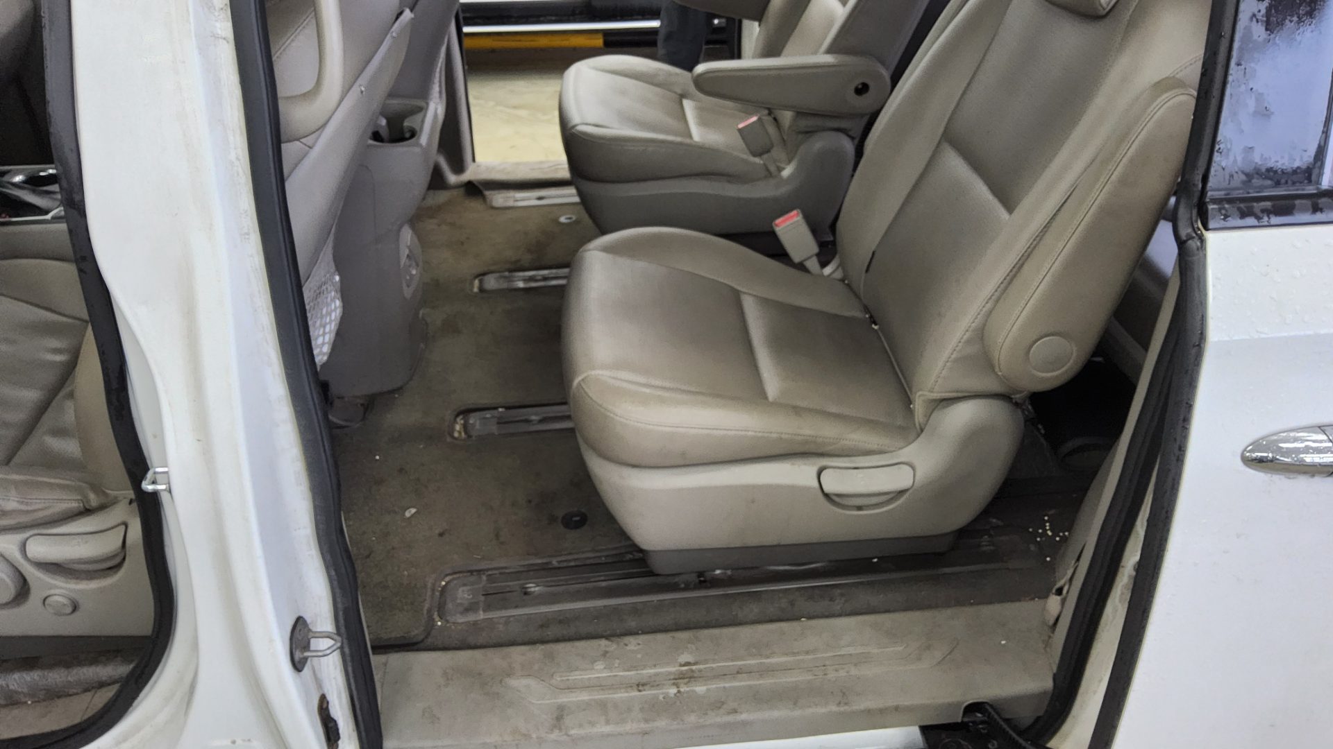 2019 - kia carnival