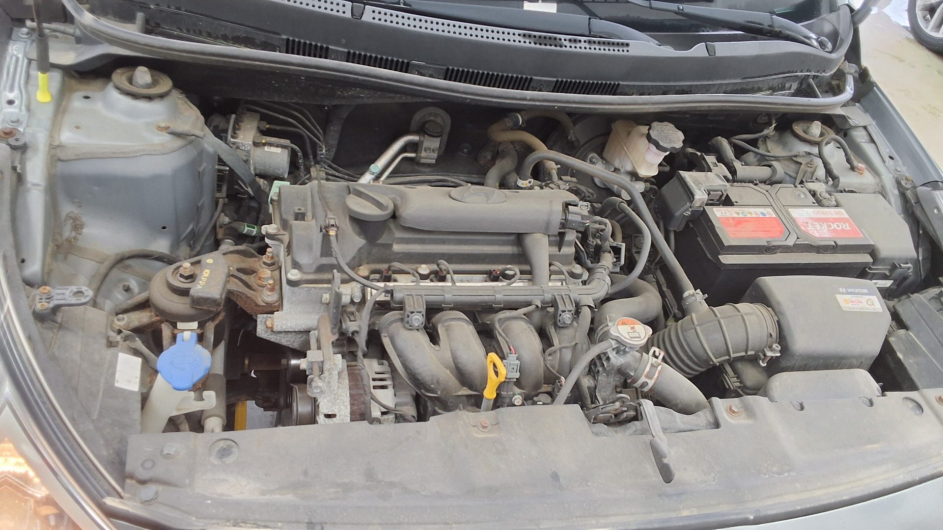 2019 - hyundai accent