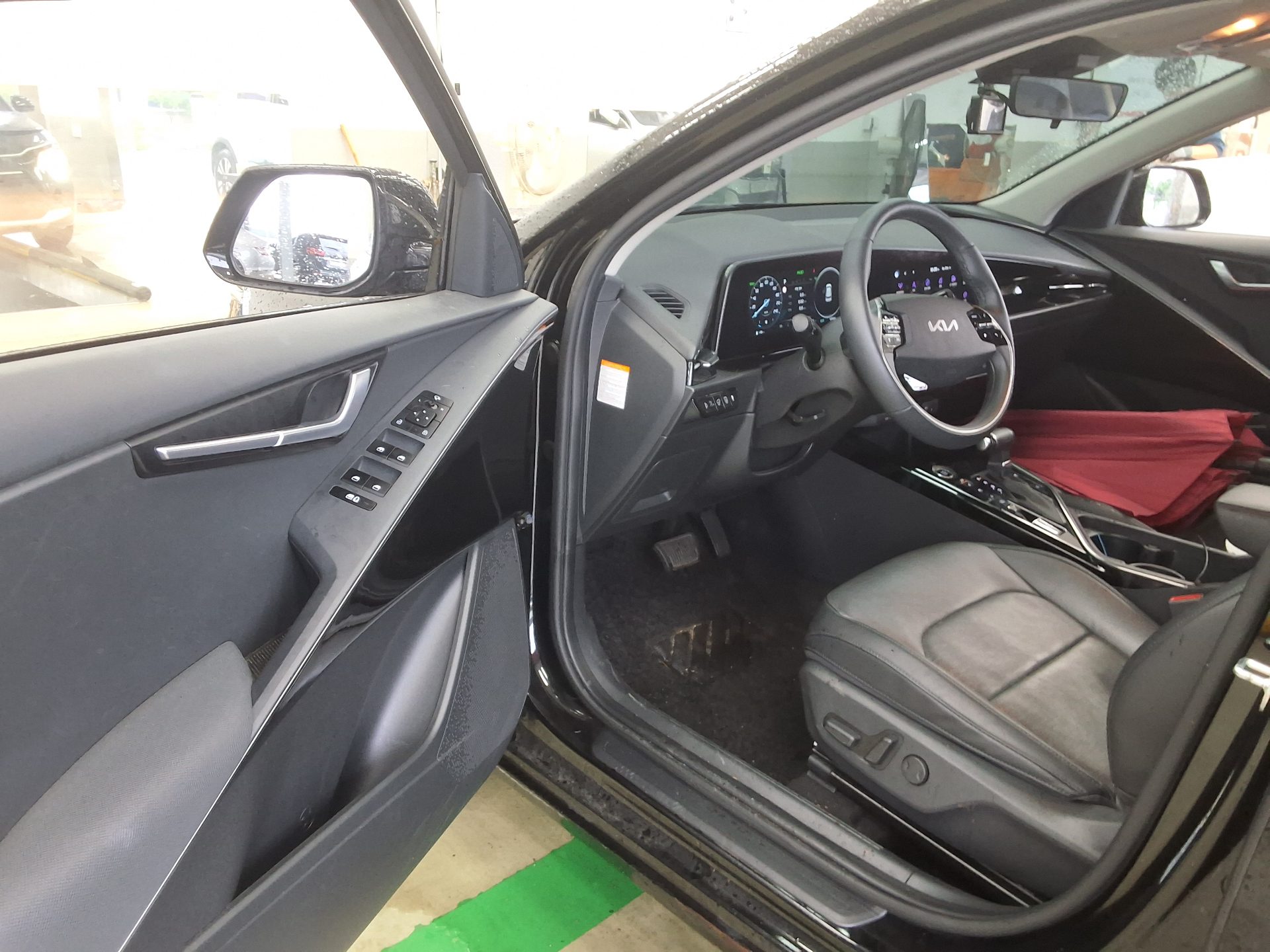 2022 - kia niro