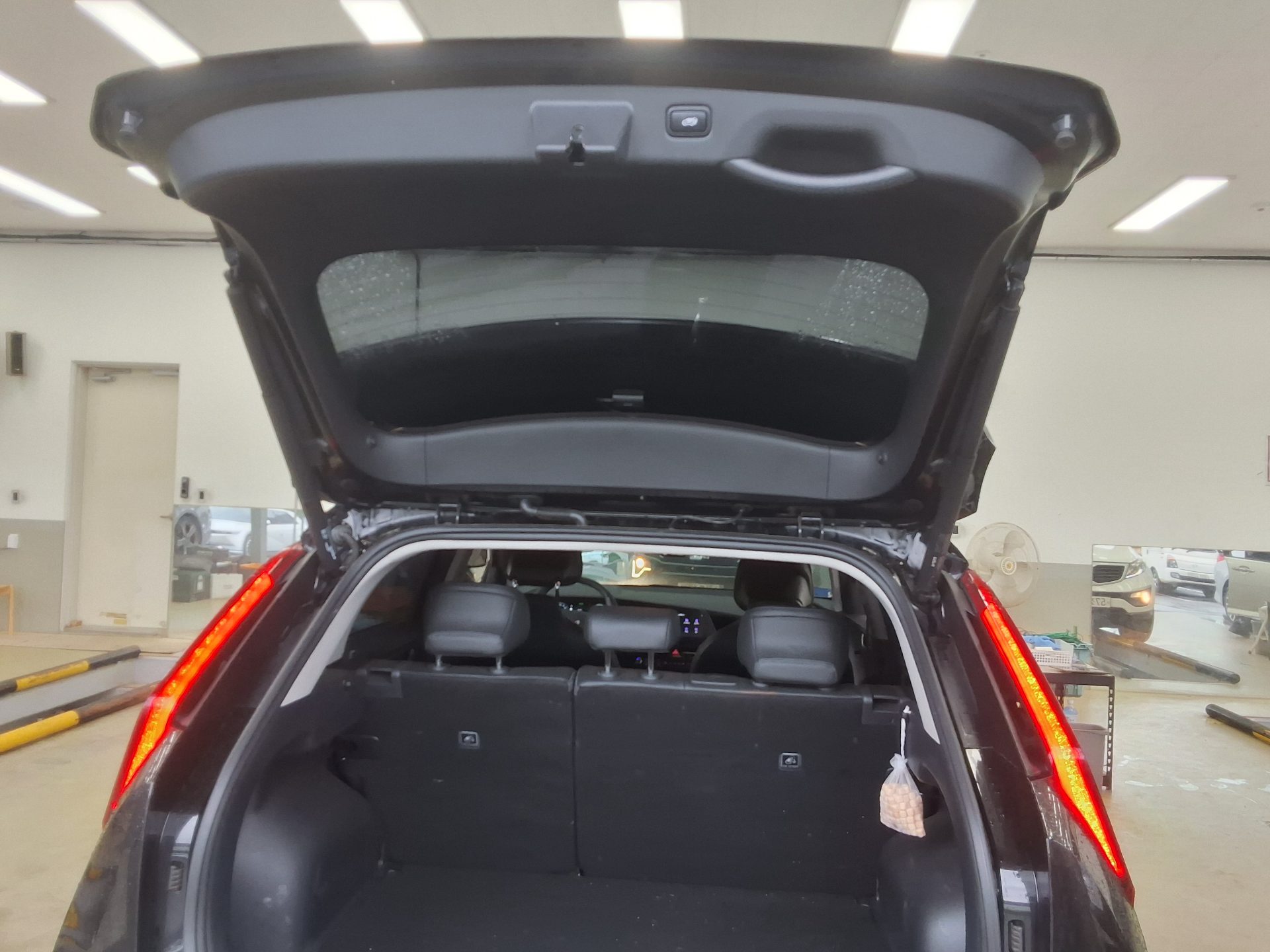 2022 - kia niro