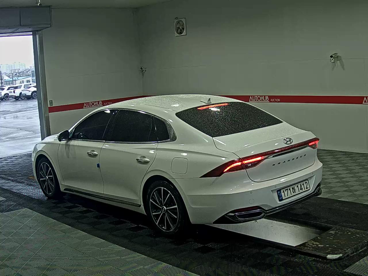 2022 - hyundai grandeur