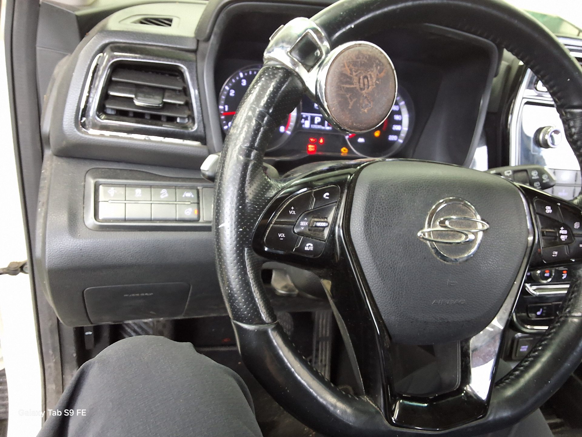 2022 - ssangyong tivoli