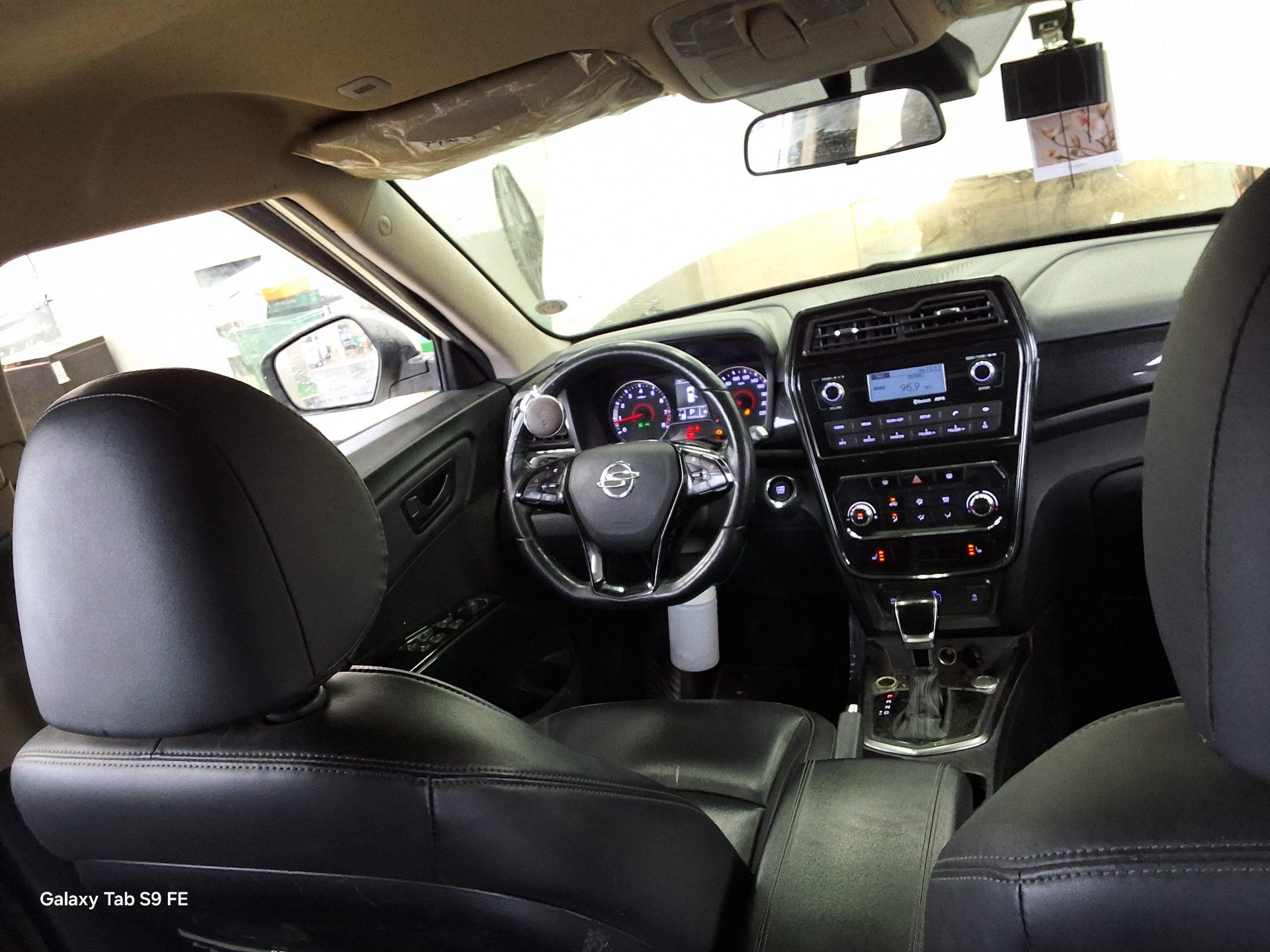 2022 - ssangyong tivoli