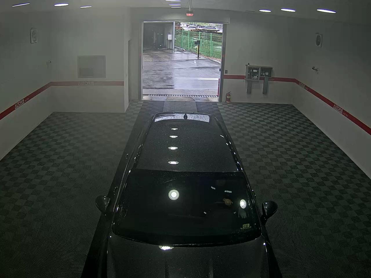 2021 - genesis gv70