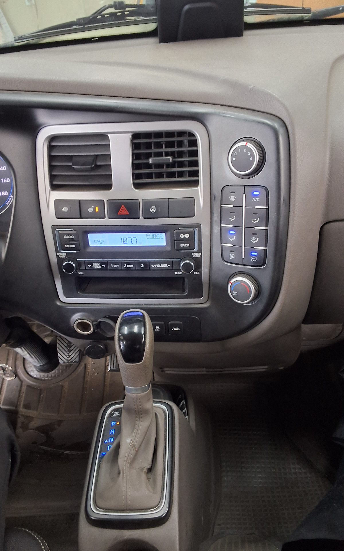 2022 - hyundai porter