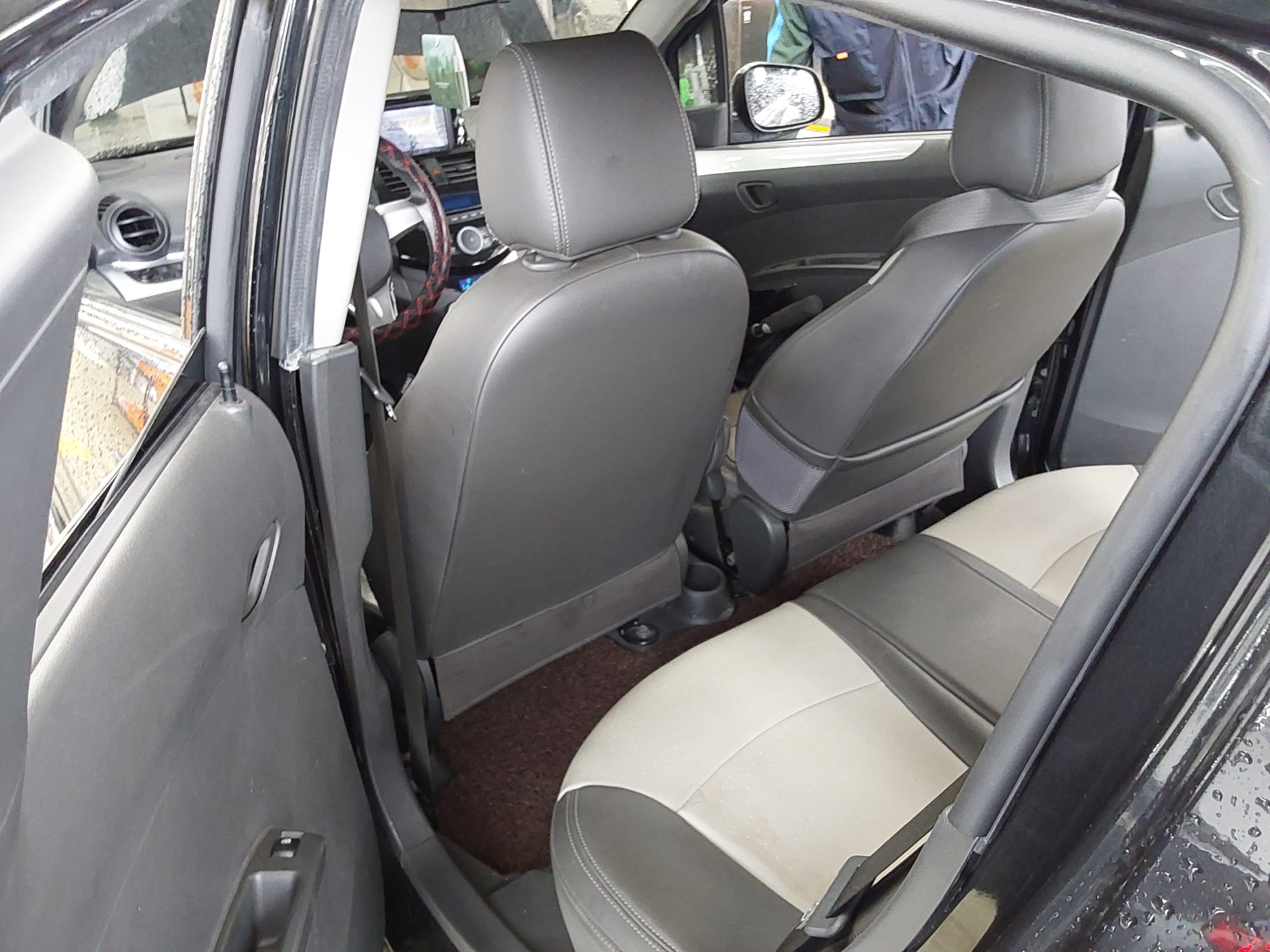 2012 - chevrolet spark