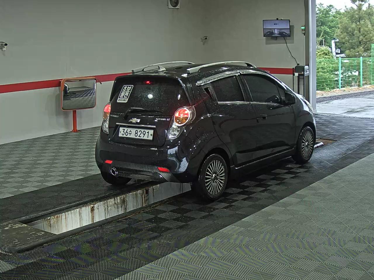 2012 - chevrolet spark
