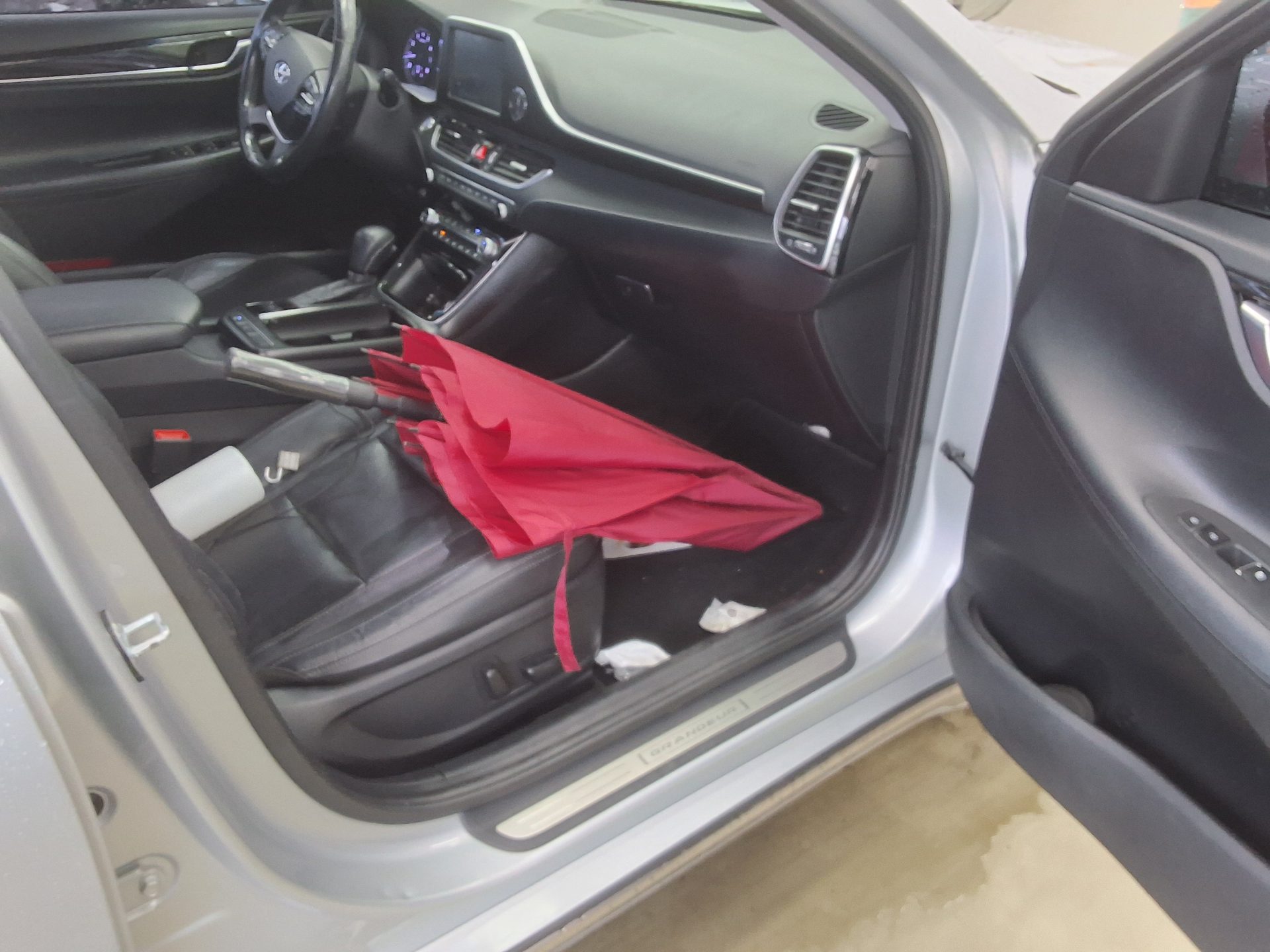 2019 - hyundai grandeur