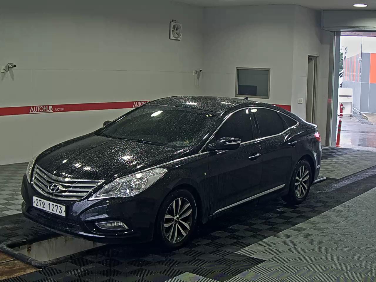 HYUNDAI GRANDEUR HG HG 240