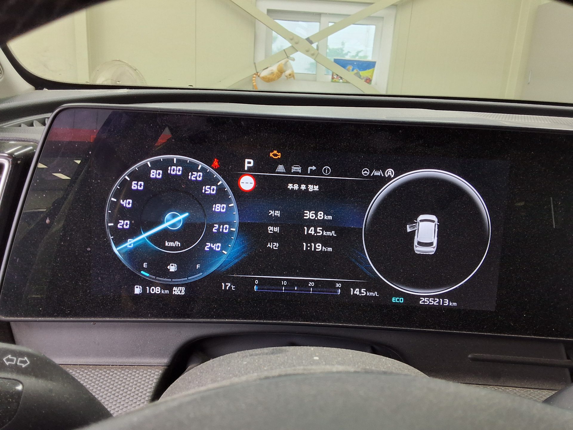 2022 - kia sportage