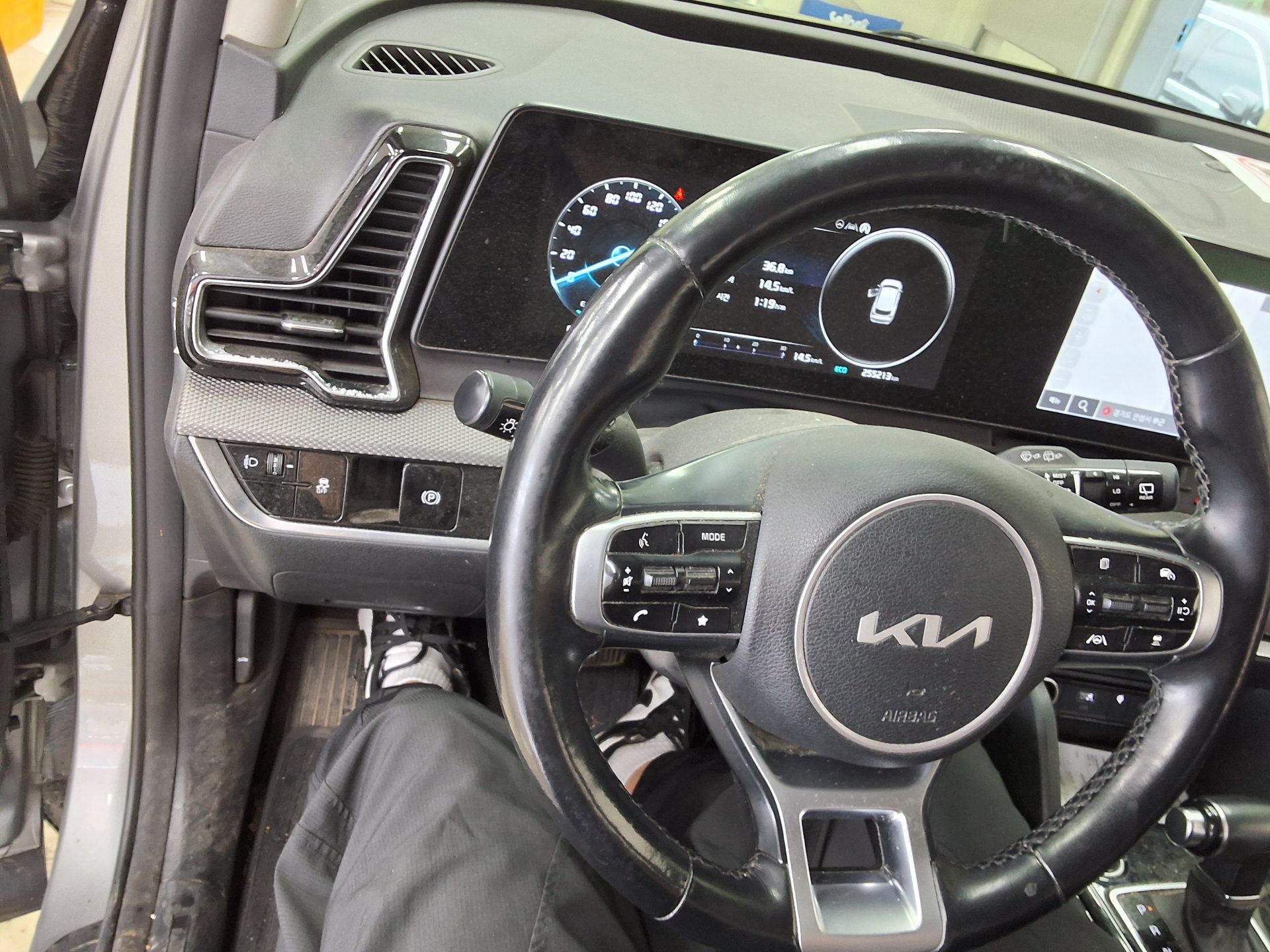 2022 - kia sportage