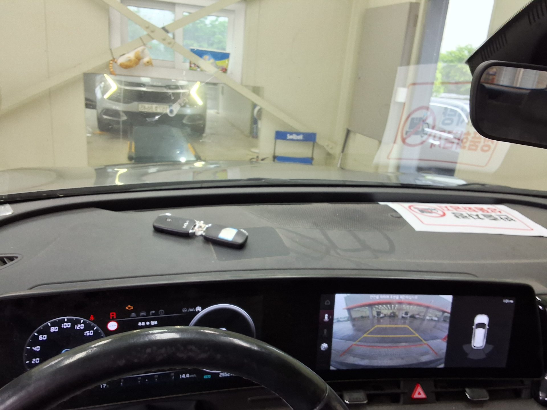 2022 - kia sportage