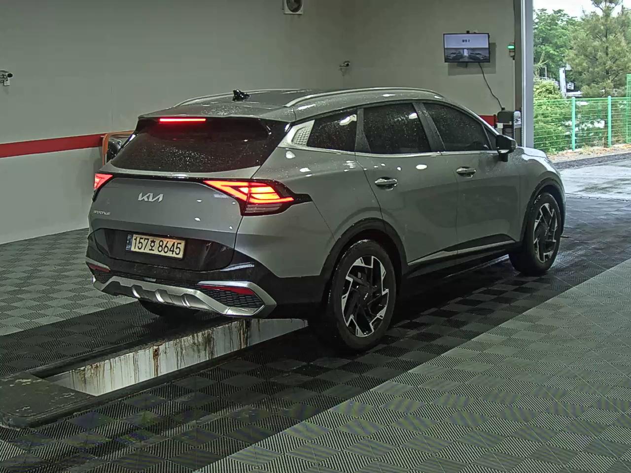 2022 - kia sportage