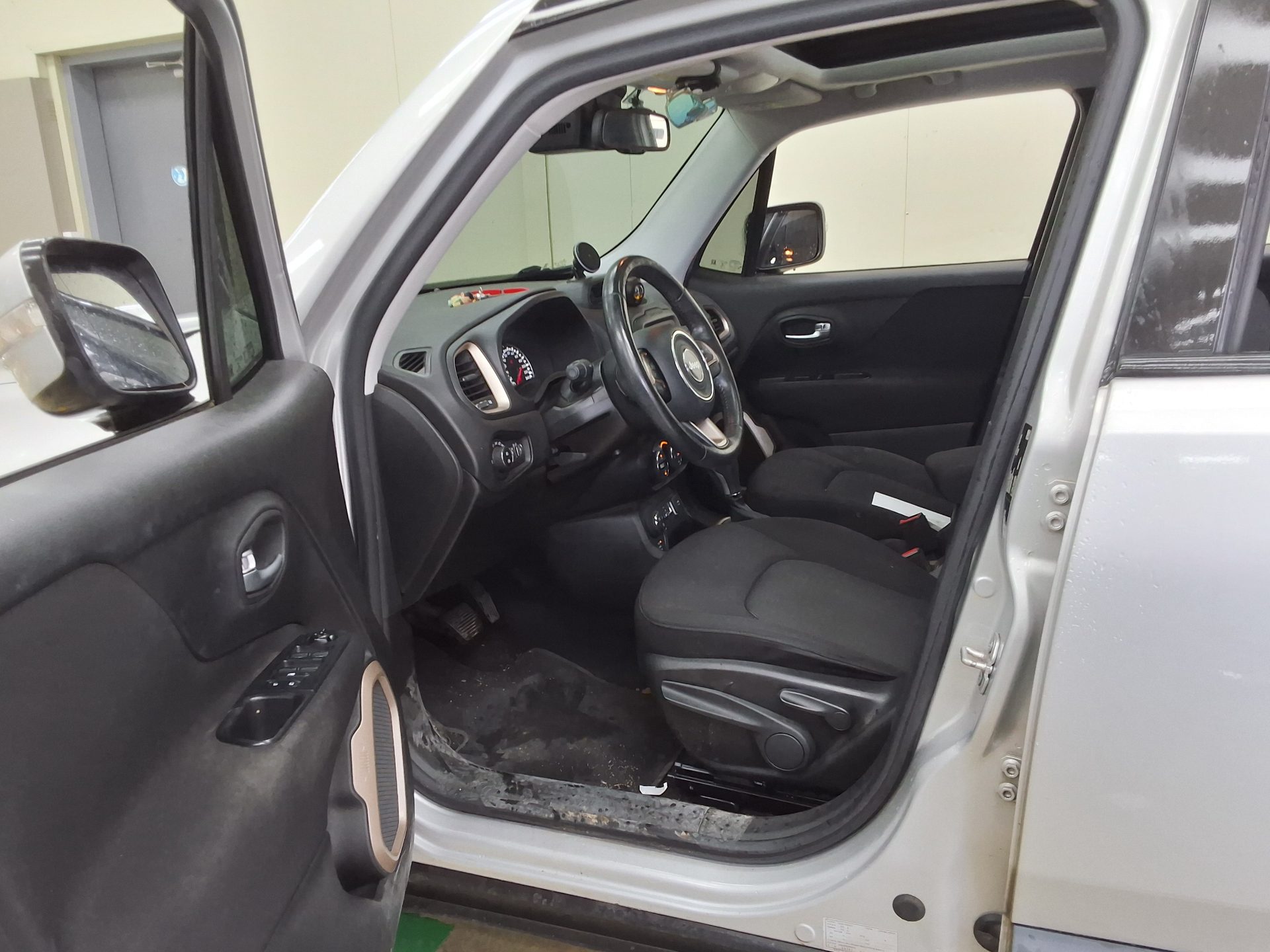 2016 - jeep renegade