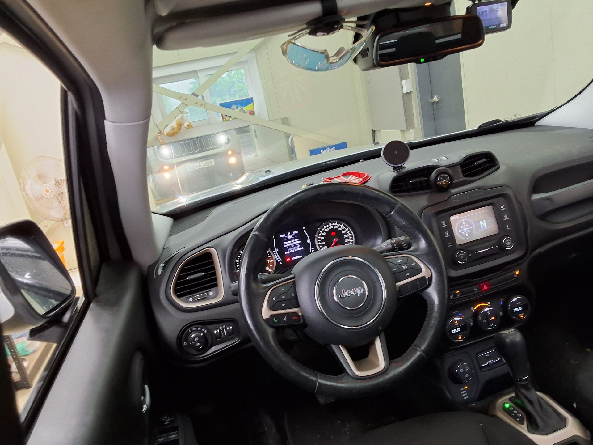 2016 - jeep renegade