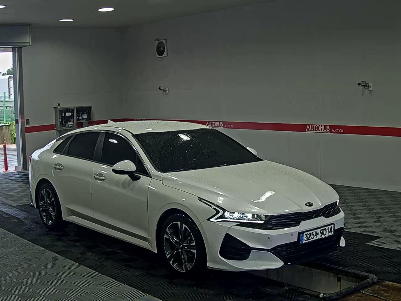 2021 - kia k5