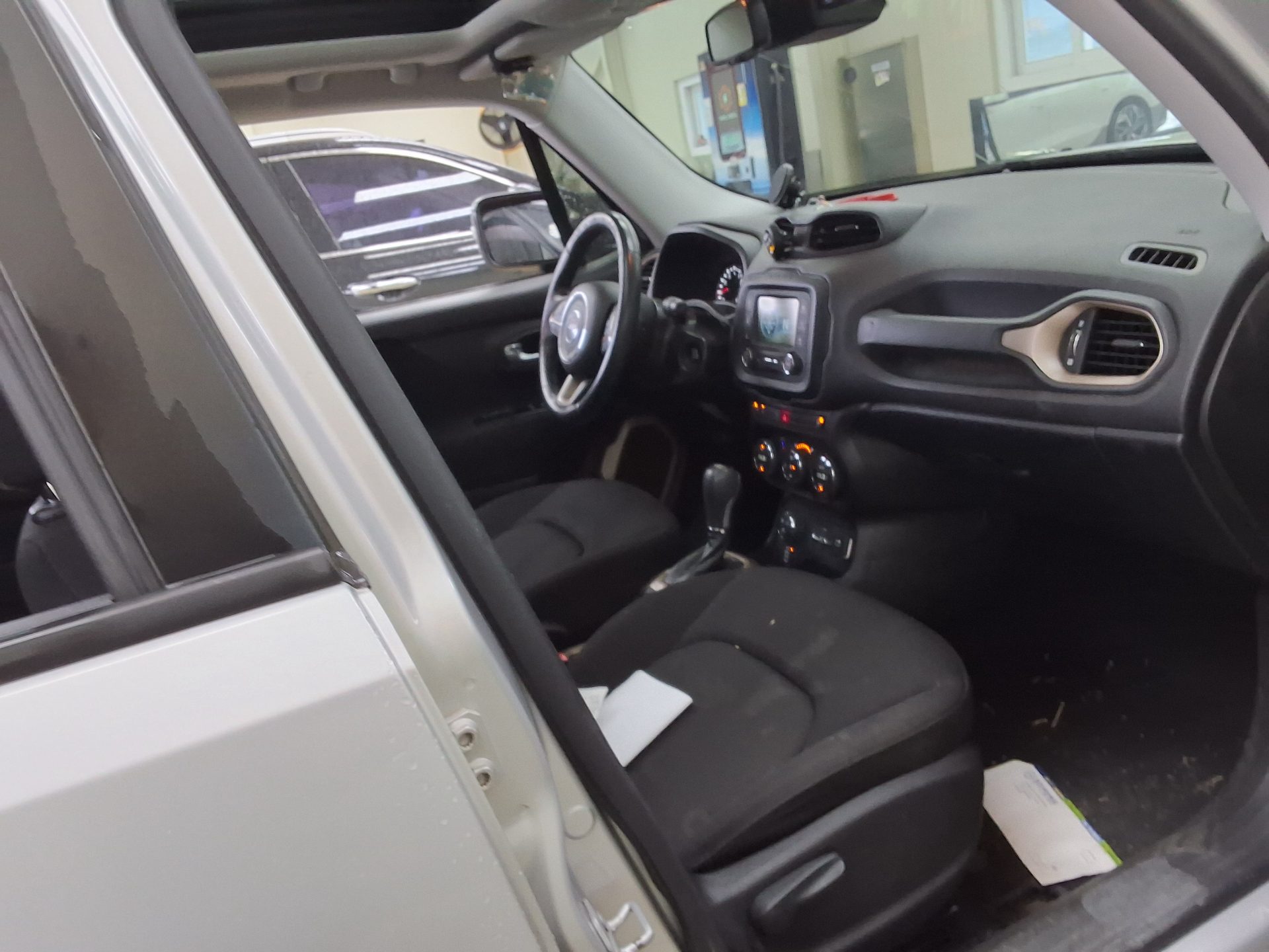 2016 - jeep renegade
