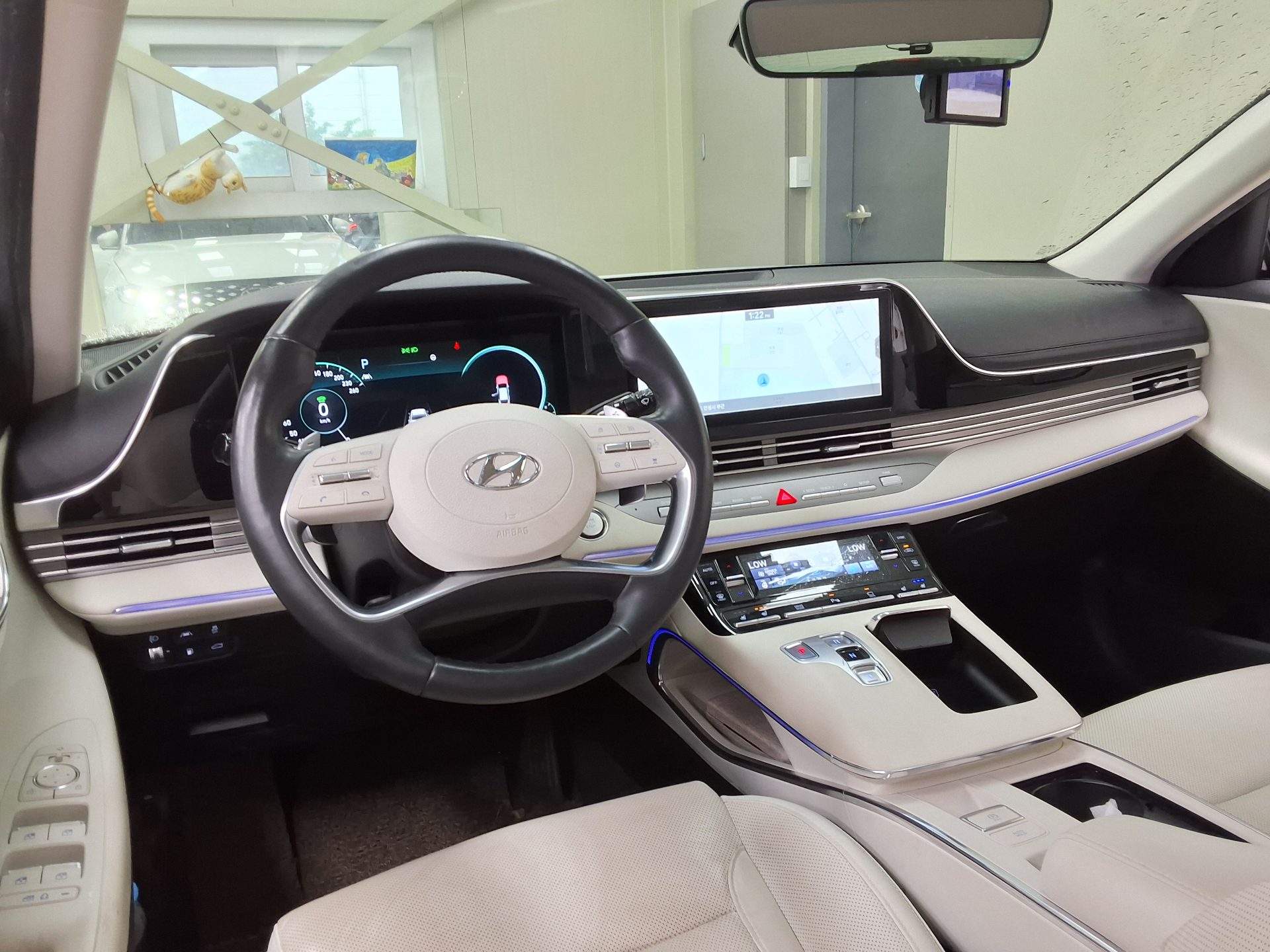 2022 - hyundai grandeur