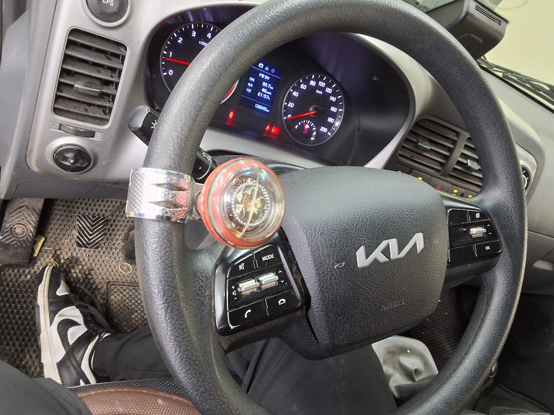 2022 - kia bongo