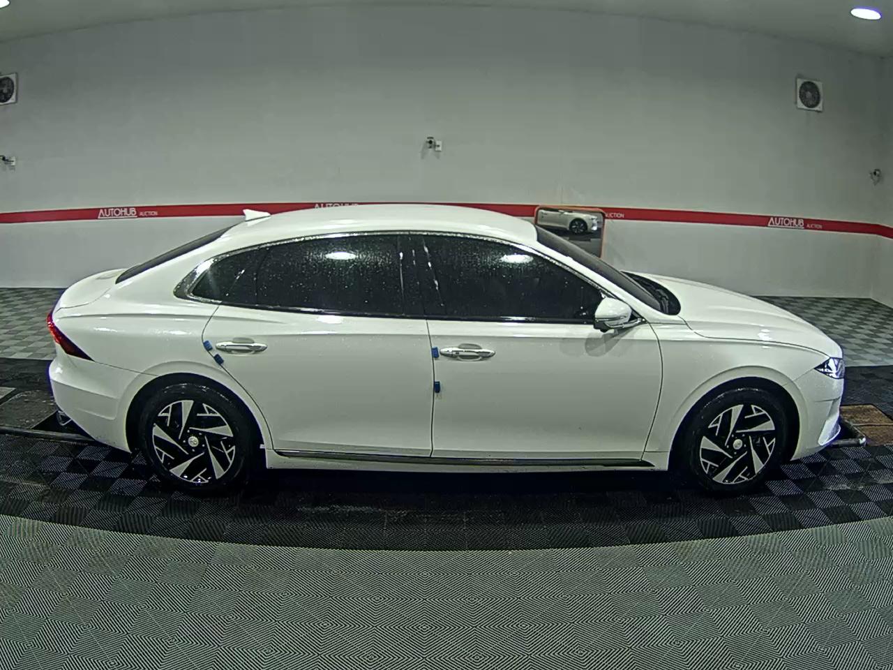 2022 - hyundai grandeur
