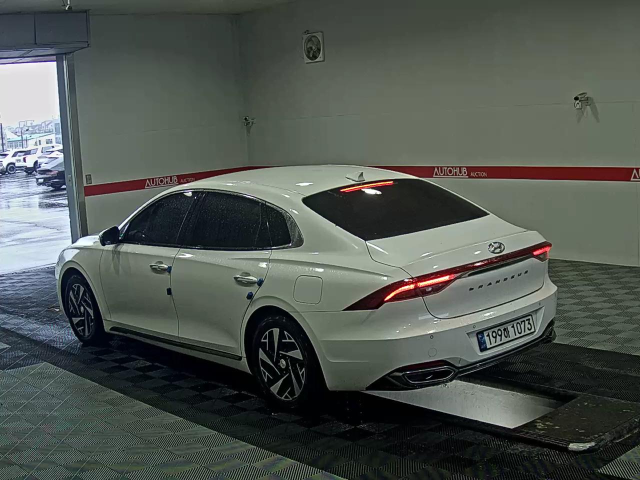 2022 - hyundai grandeur