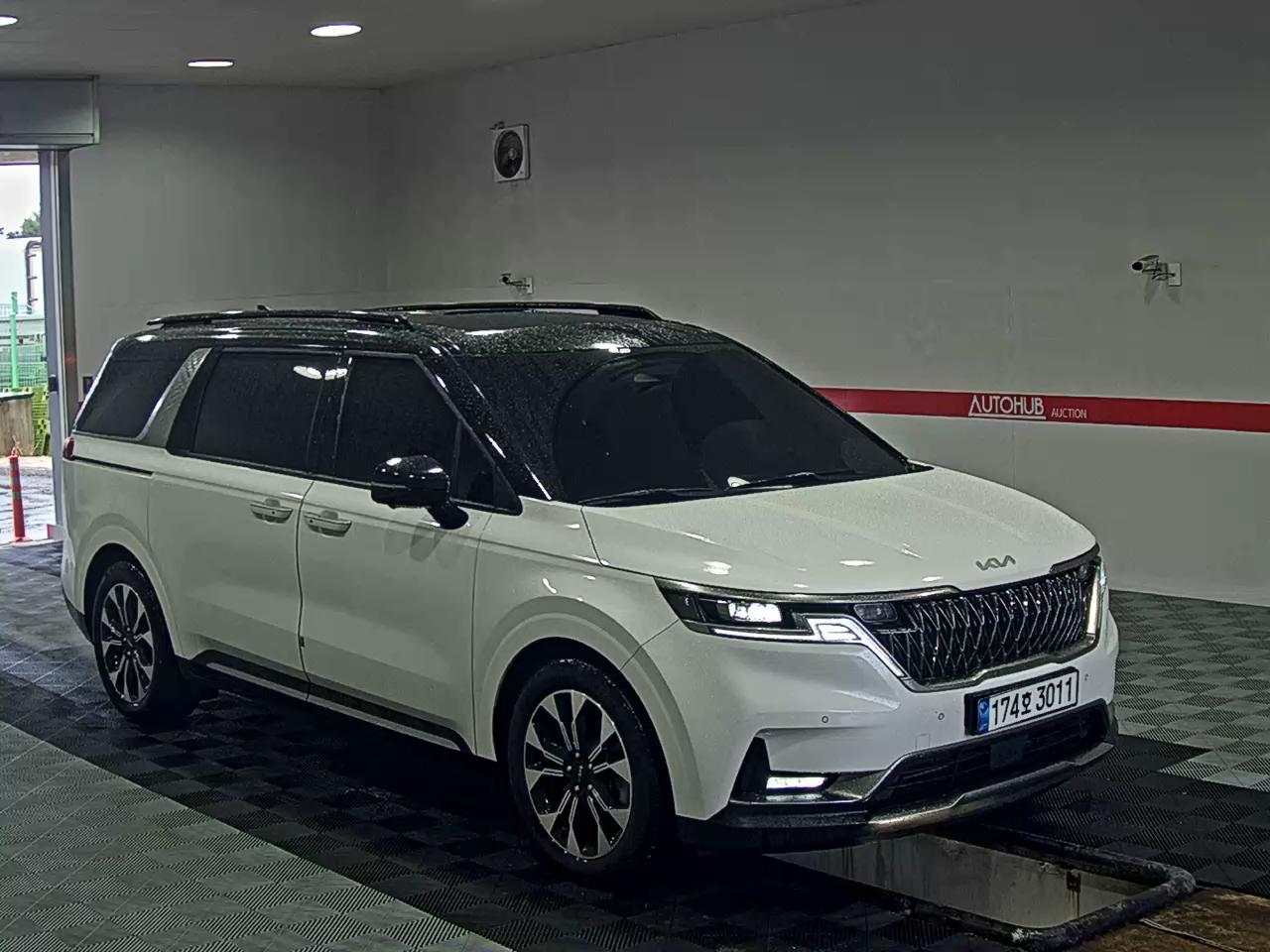 2023 - kia carnival