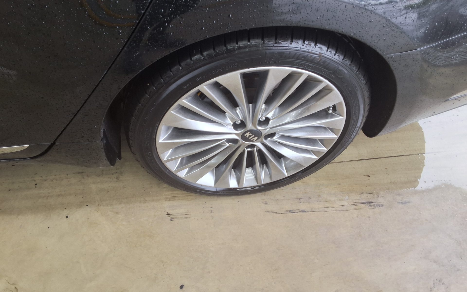 2019 - kia k7