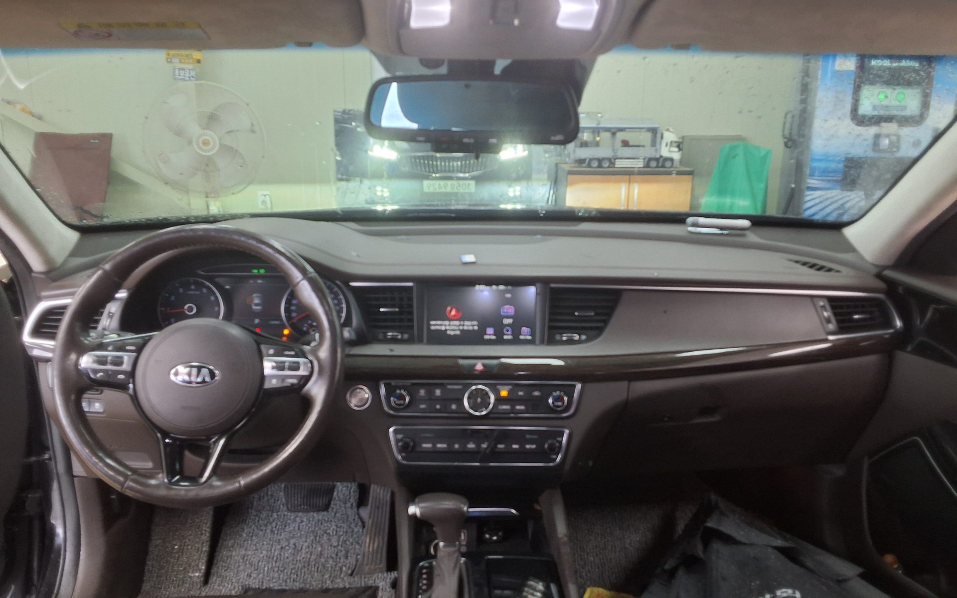 2019 - kia k7