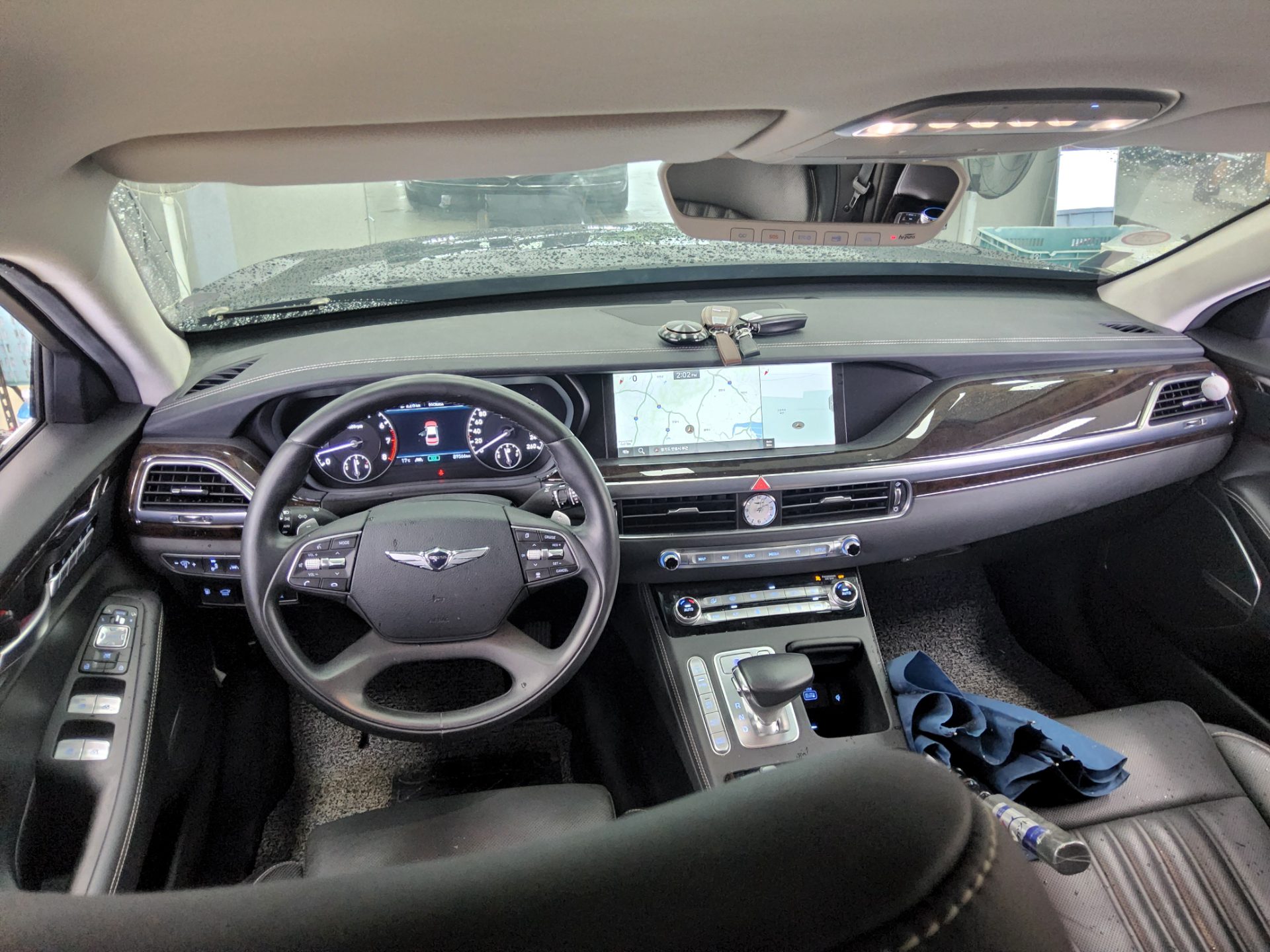 2021 - genesis g90