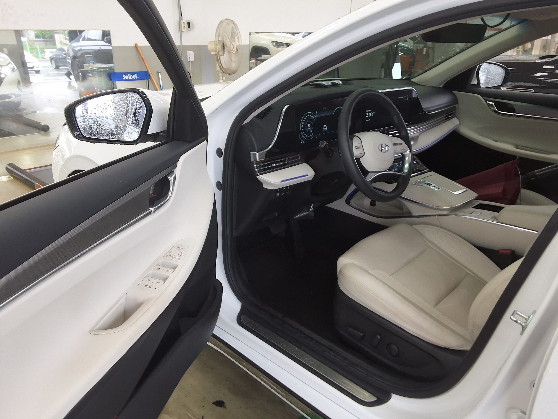 2022 - hyundai grandeur
