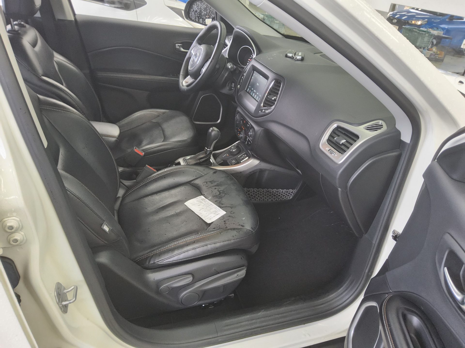 2019 - jeep compass