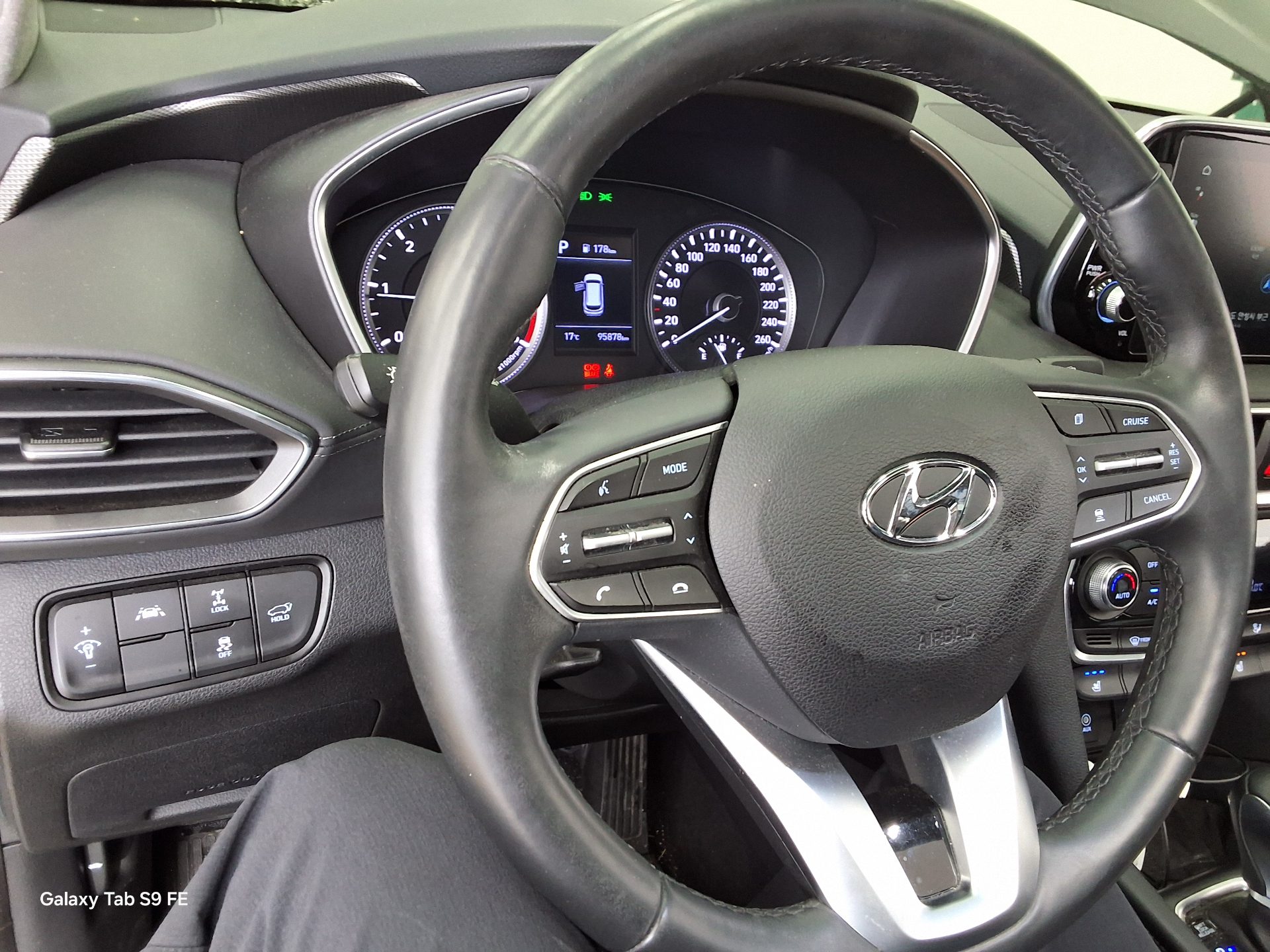2019 - hyundai santa fe