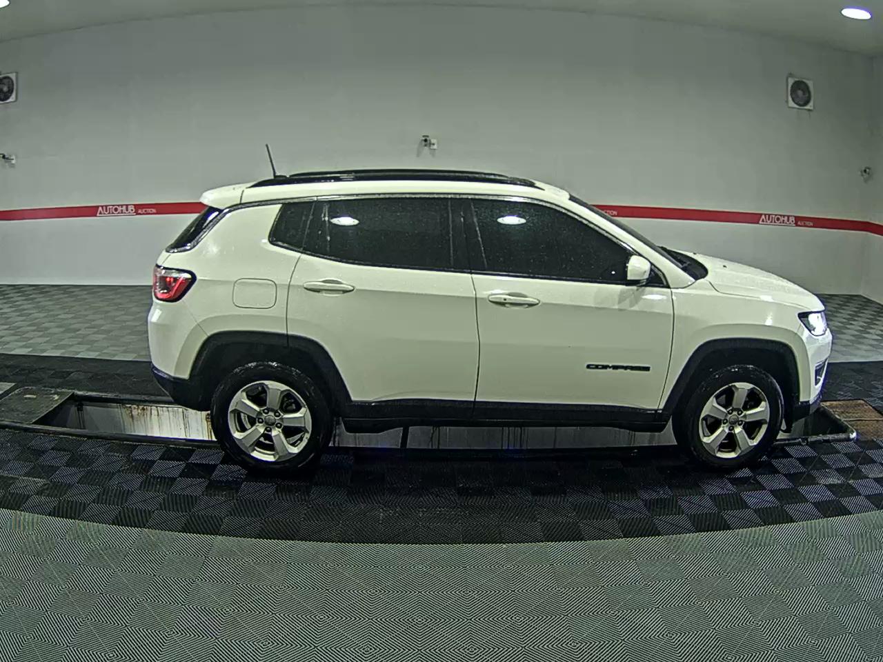2019 - jeep compass