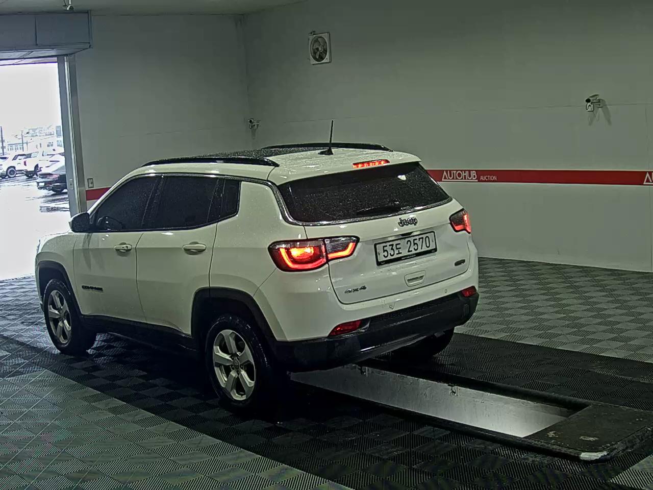 2019 - jeep compass