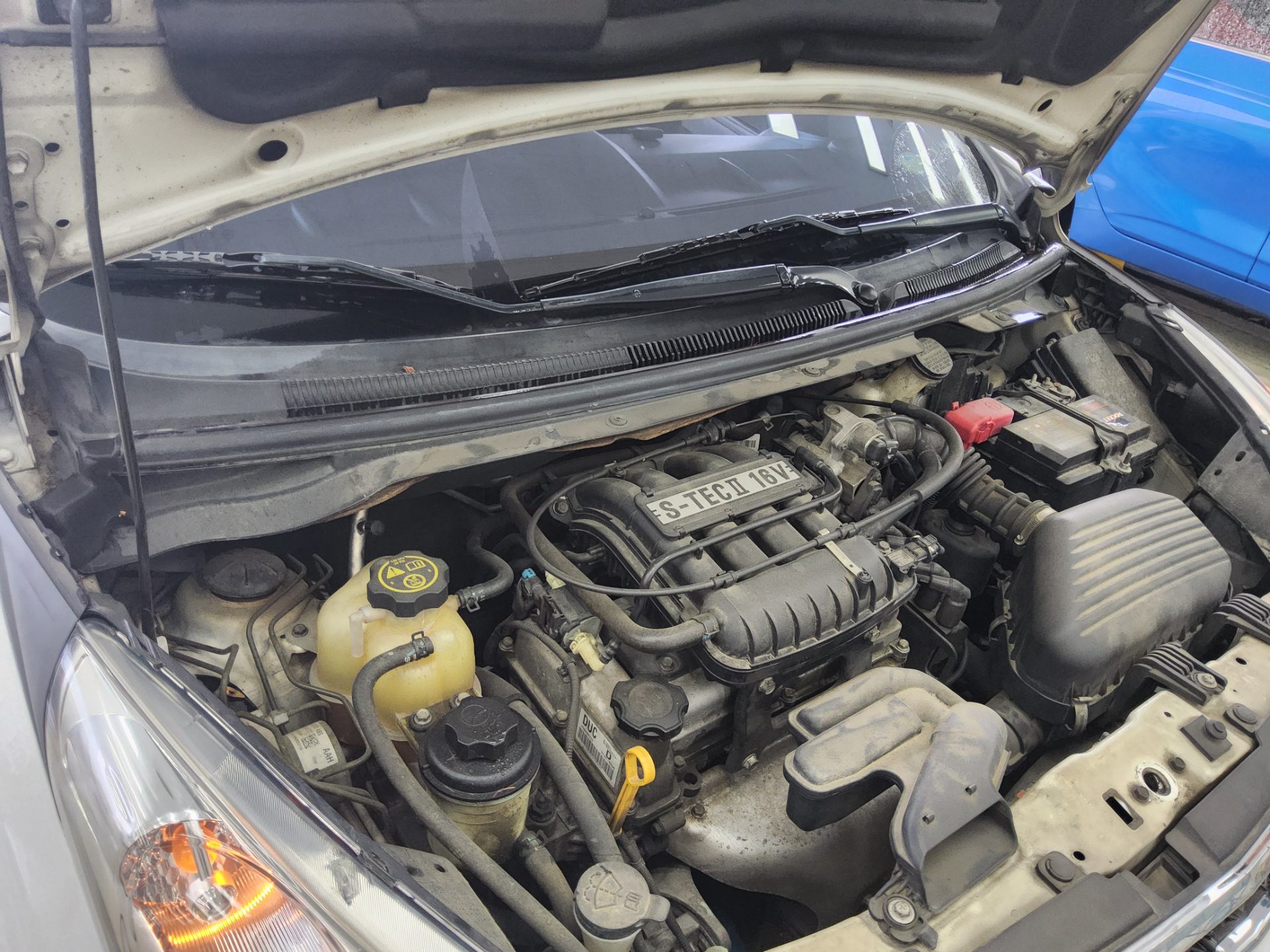 2012 - chevrolet spark