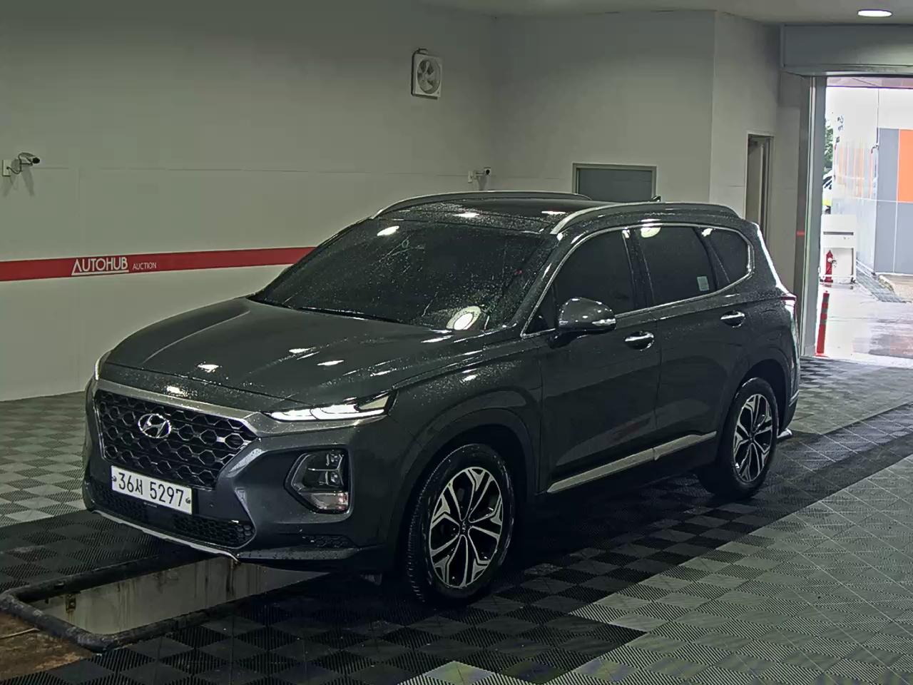 HYUNDAI SANTA FE ()