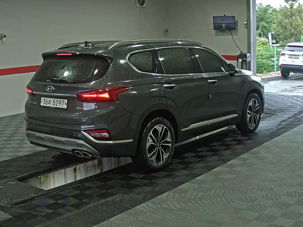 2019 - hyundai santa fe
