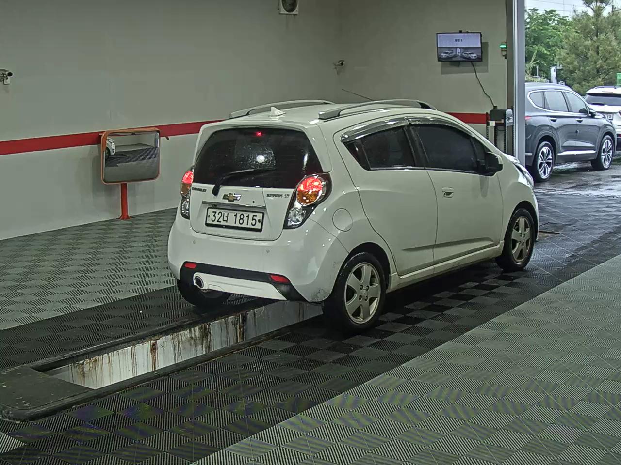 2012 - chevrolet spark