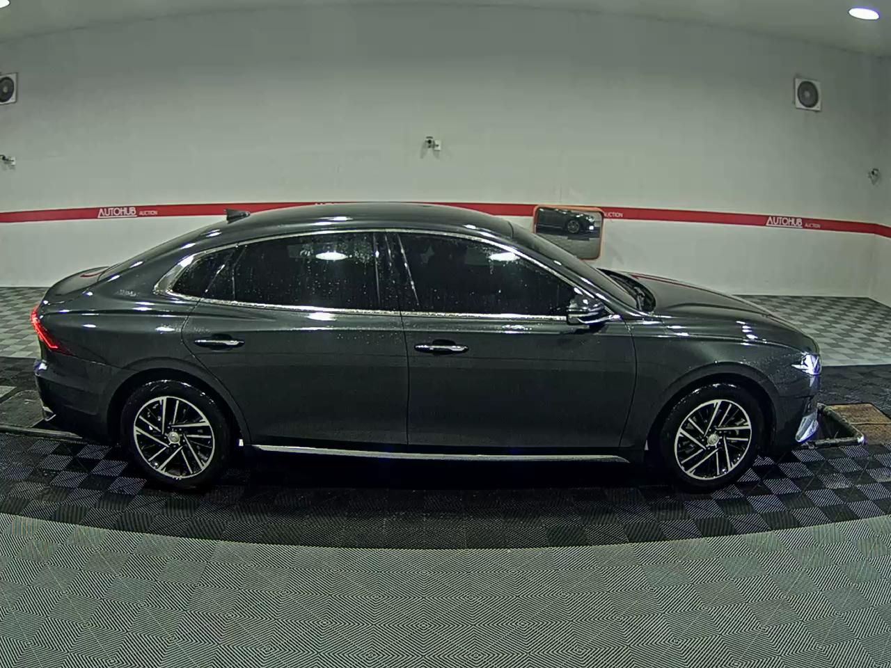 2021 - hyundai grandeur