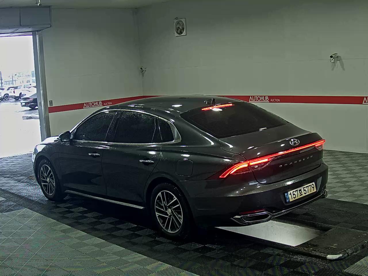 2021 - hyundai grandeur