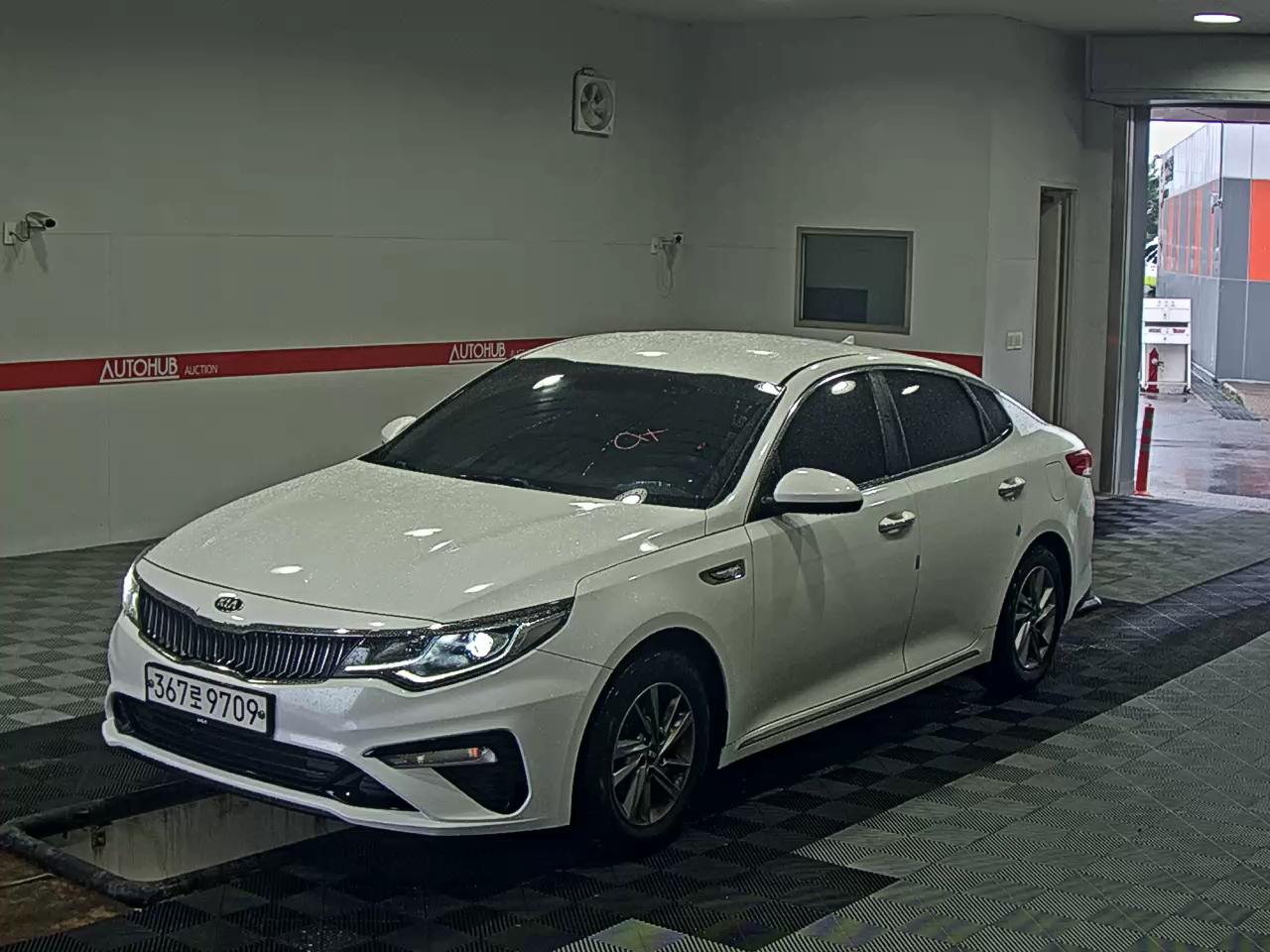 KIA K5 LPI RENTAL CAR