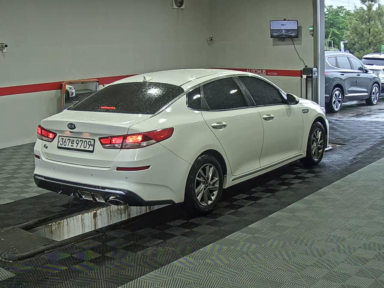 2020 - kia k5